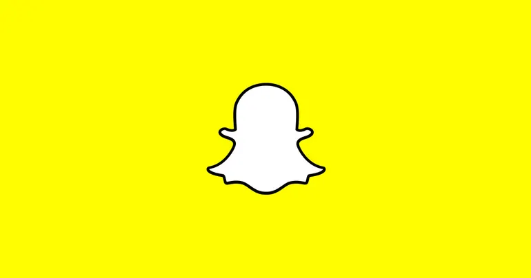 Snapchat teste le centre-ville virtuel « Bitmoji Plaza » sur le Web